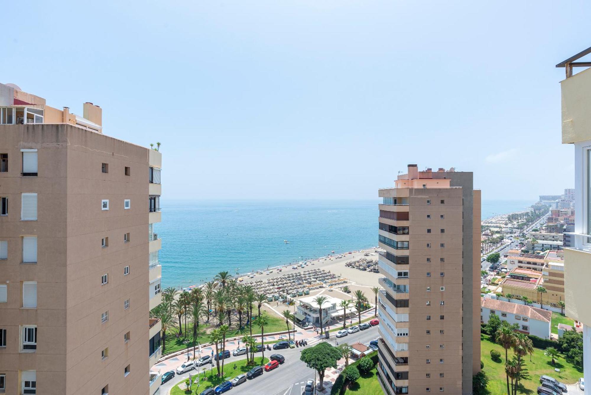Playamar Waterfront Exclusive Apartment And Views Tower 2 Fl 14 Torremolinos Luaran gambar